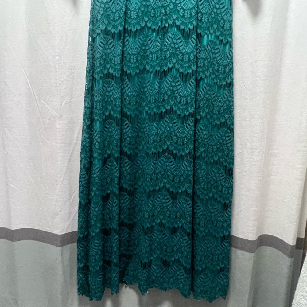 A Night in Paris - Dainty Jewells Dress - Picture 4 of 8